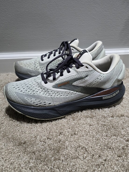 Brooks Shoes - Brooks Adrenaline GTS 24 Women's Running Shoes Size 9.5 Gray